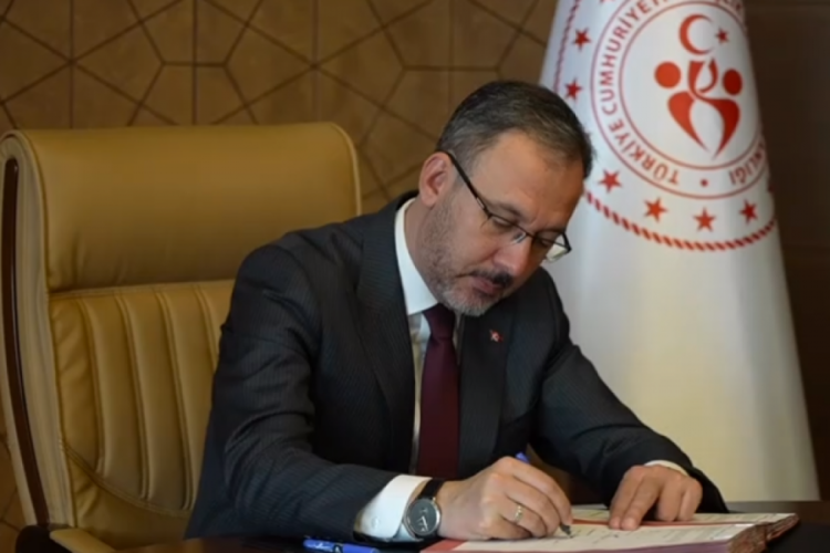 T&uuml;rkiye EURO 2028 ve 2032'ye resmen aday