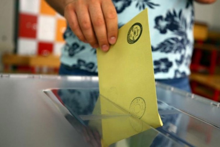 Se&ccedil;im anketlerinde hangi Cumhurbaşkanı adayı &ouml;nde? Se&ccedil;im ikinci tura kalır mı?