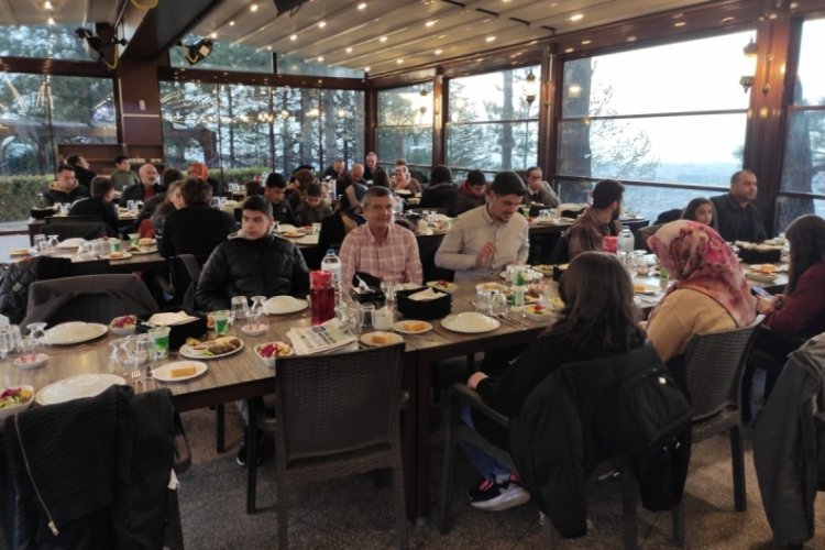 Bursa Kanserle Savaş Derneği'nden farkındalık iftarı&nbsp;