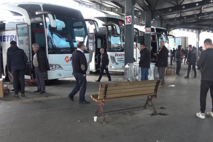 Afetzedeler, depremin merkezi Kahramanmaraş'a geri d&ouml;n&uuml;yor!