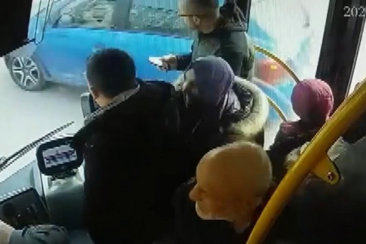 Bursa'da meydana gelen kazalar kameralara yansıdı