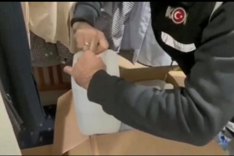 Bursa dahil 7 ilde ka&ccedil;ak i&ccedil;ki operasyonu! 30 kişi g&ouml;zaltına alındı