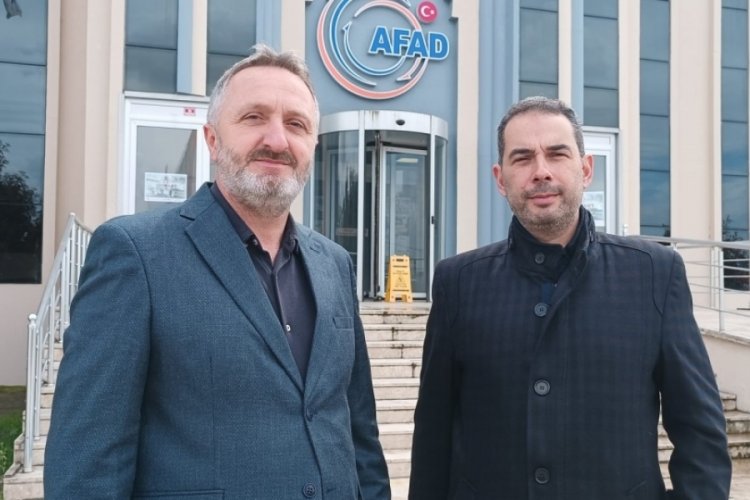 EYT'liler ilk maaşlarını depremzedelere bağışlıyor