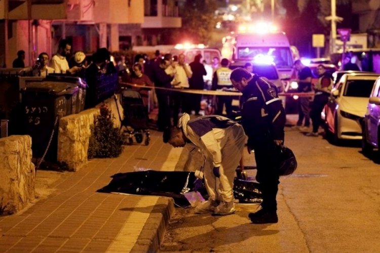 İsrail'de saldırı: 1 &ouml;l&uuml;, 6 yaralı
