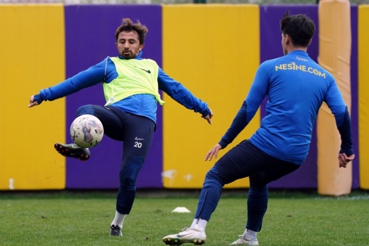 Ey&uuml;spor, Altınordu deplasmanında