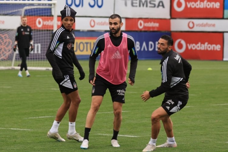 Beşiktaş, depremzedeler i&ccedil;in Atletico Madrid ile karşılaşacak