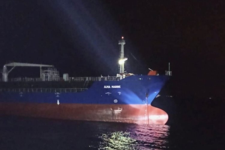 &Ccedil;anakkale Boğazı'nda kimyasal y&uuml;kl&uuml; tanker makine arızası yaptı