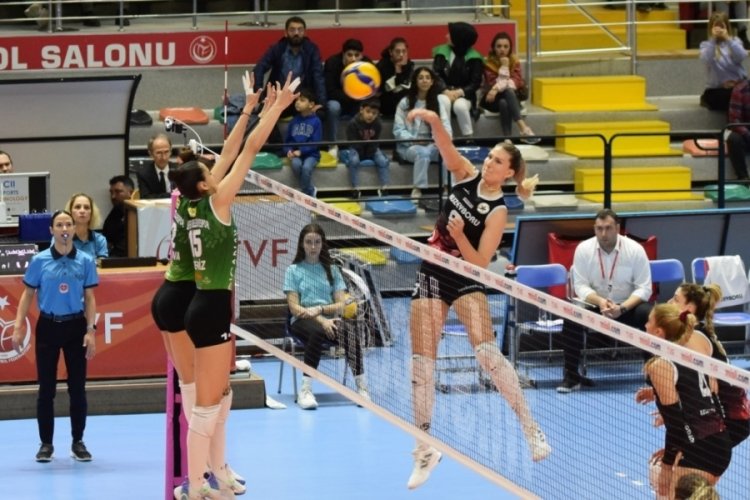 Bursa Nil&uuml;fer'den rahat galibiyet