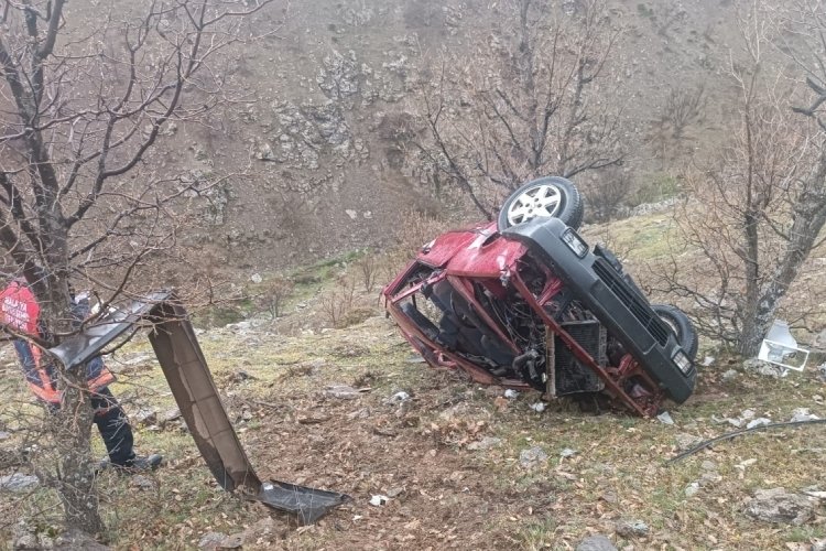 Malatya'da 3 ayrı trafik kazası: 2 &ouml;l&uuml;,4 yaralı