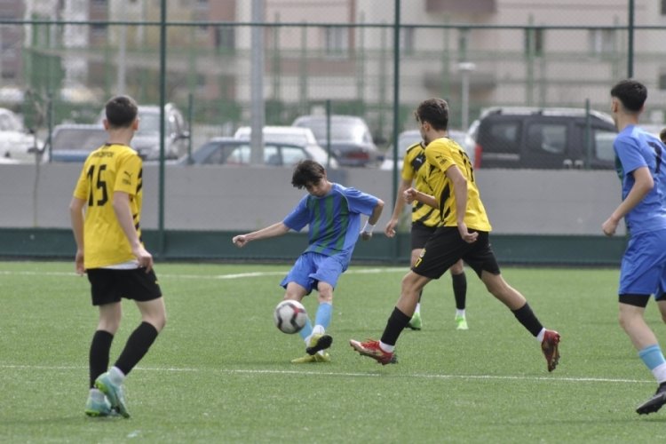 Anadolu Yıldızları ligde kaldı