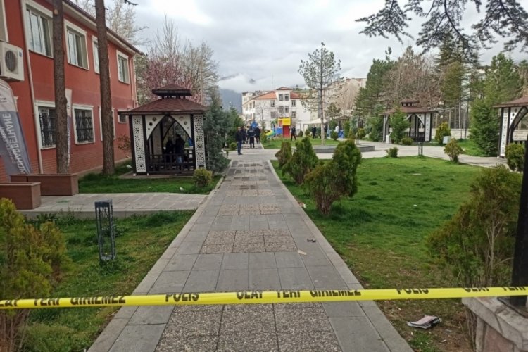 Konya'da parkta &ouml;l&uuml; olarak bulundu