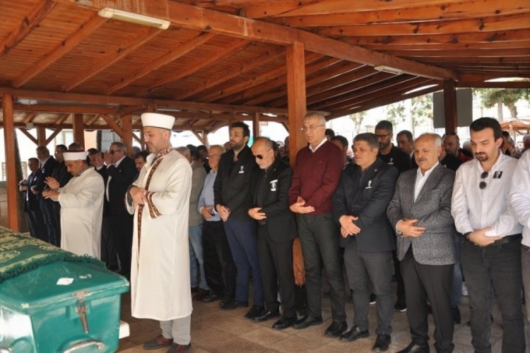 Gazeteci Ziya Keskinışık, son yolculuğuna uğurlandı