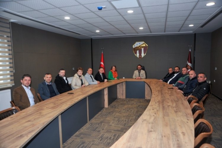 Millet İttifakı'ndan İneg&ouml;lspor'a ge&ccedil;miş olsun ziyareti