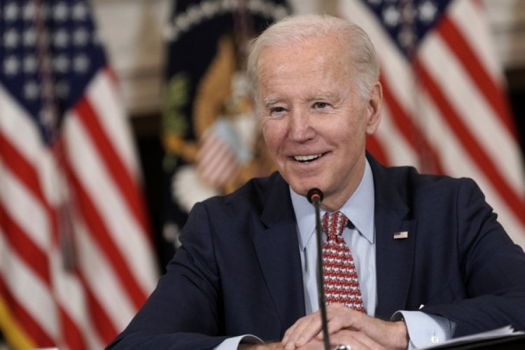 Biden yine adaylığı d&uuml;ş&uuml;n&uuml;yor