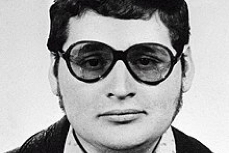 CIA'nin d&uuml;zenlediği Carlos oyunu