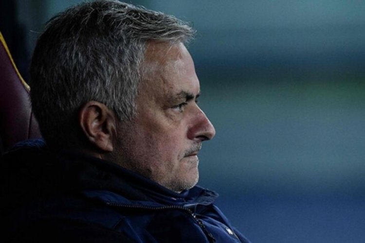Jose Mourinho'dan eski futbolcuya sert a&ccedil;ıklama geldi