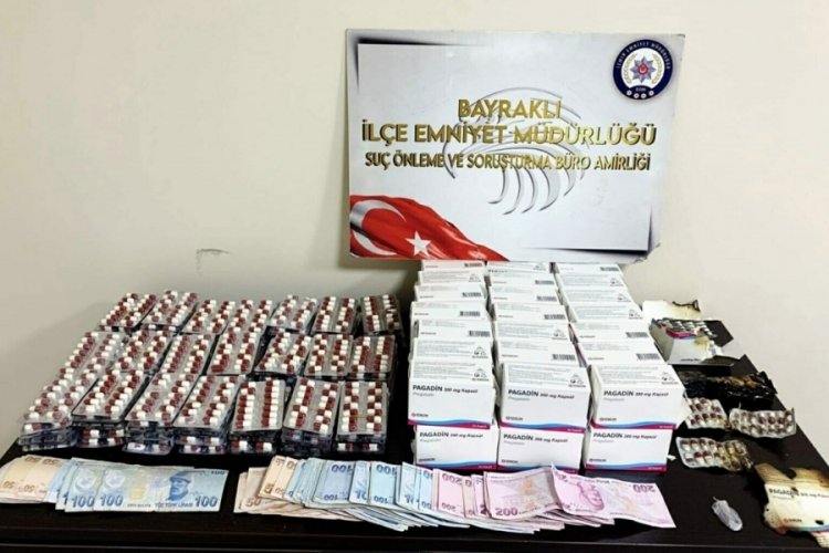 İzmir'de uyuşturucu operasyonunda 6 bin 358 sentetik hap ele ge&ccedil;irildi