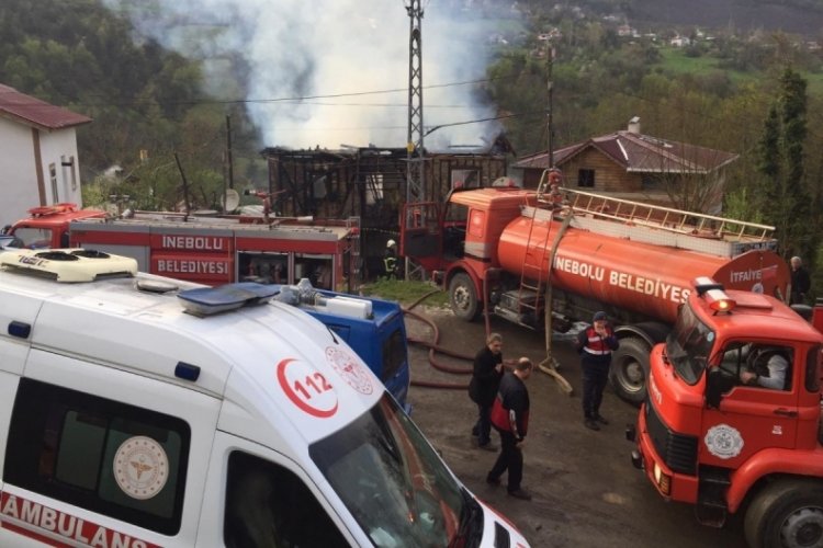 Kastamonu'da ahşap evde &ccedil;ıkan yangında 75 yaşındaki adam hayatını kaybetti