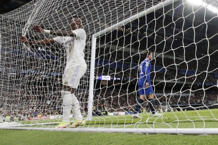 Real Madrid, &ccedil;eyrek final i&ccedil;in avantajı kaptı