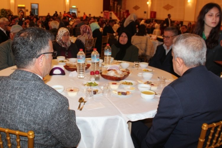 Manisa'da şehit yakınları ve gaziler iftarda buluştu