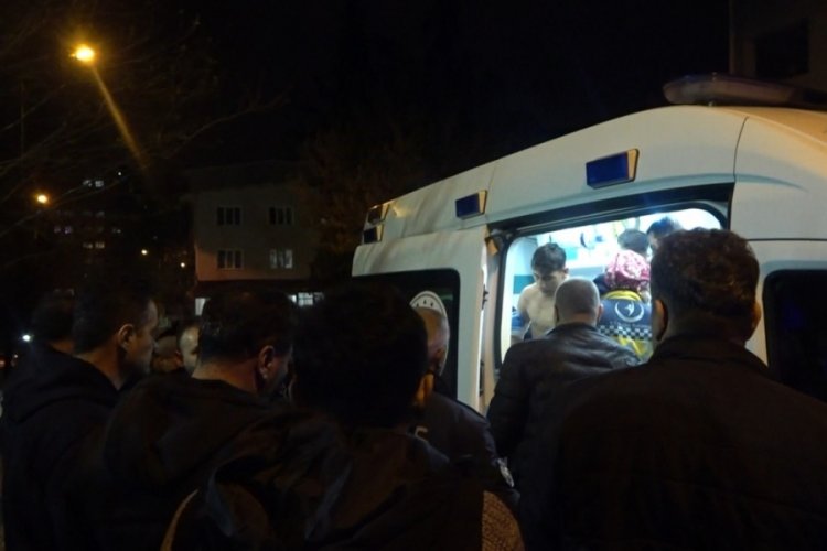 Bursa'da alacak verecek kavgasında bı&ccedil;aklar &ccedil;ekildi