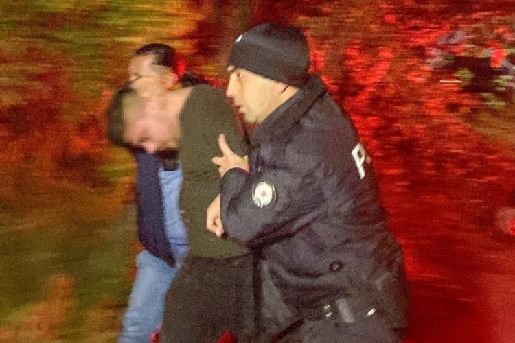 Antalya'da rastgele ateş a&ccedil;an adam serada yakalandı