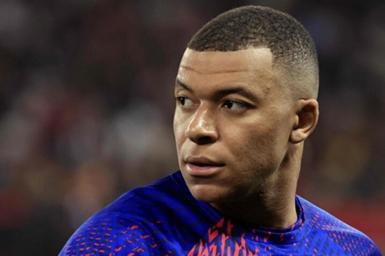 Mbappe transfer iddialarına noktayı koydu