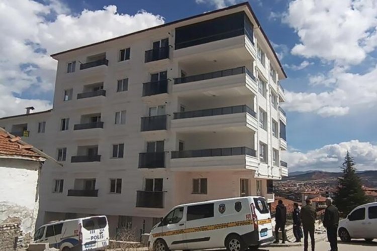 Kırıkkale'de evinin balkonundan d&uuml;şen kadın hayatını kaybetti