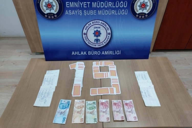 &Ccedil;orum'da dernek binasına kumar baskını