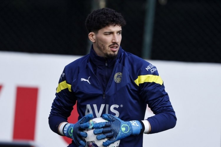 Fenerbah&ccedil;e'den Altay Bayındır a&ccedil;ıklaması