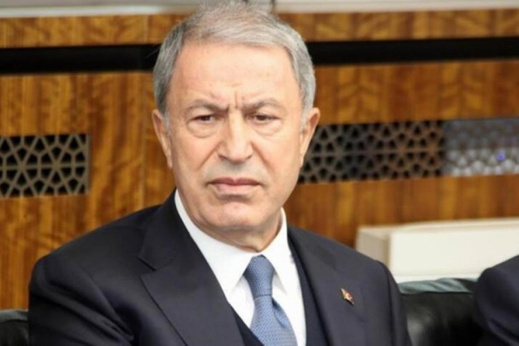 Bakan Akar Azerbaycan Savunma Bakanı'na taziye dileklerini iletti