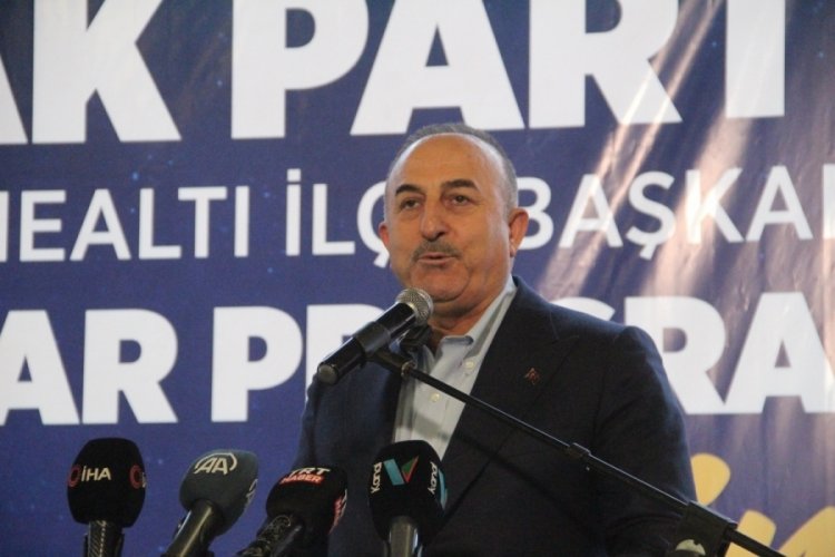 Dışişleri Bakanı &Ccedil;avuşoğlu: Masayı kendimiz kuruyoruz, istemediğimiz masayı da yıkıp atıyoruz