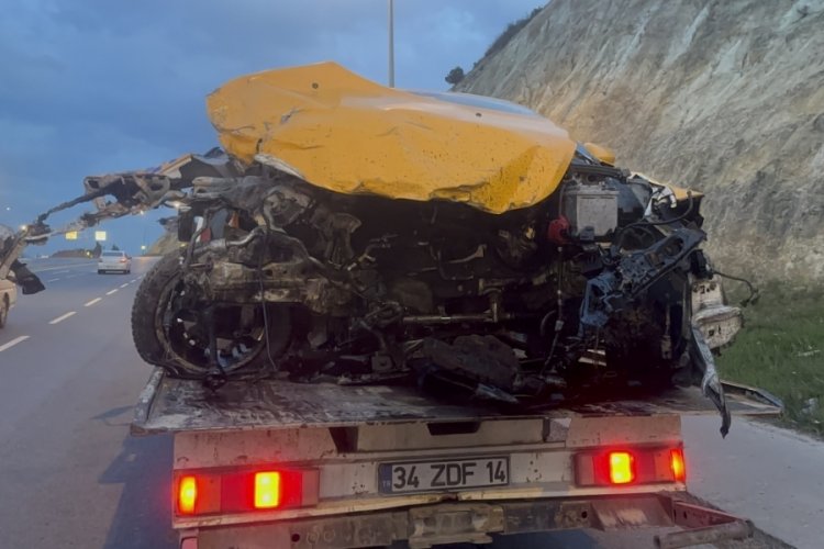 İstanbul Arnavutk&ouml;y'de zincirleme kaza: 1 yaralı