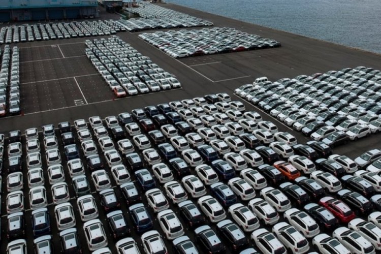 Otomotivde AB'ye ihracat liderliğini &Ccedil;in'e kaptırdık