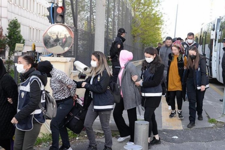 Diyarbakır'da 'K&ouml;k&uuml;n&uuml; Kurutma Operasyonu: 215 g&ouml;zaltı