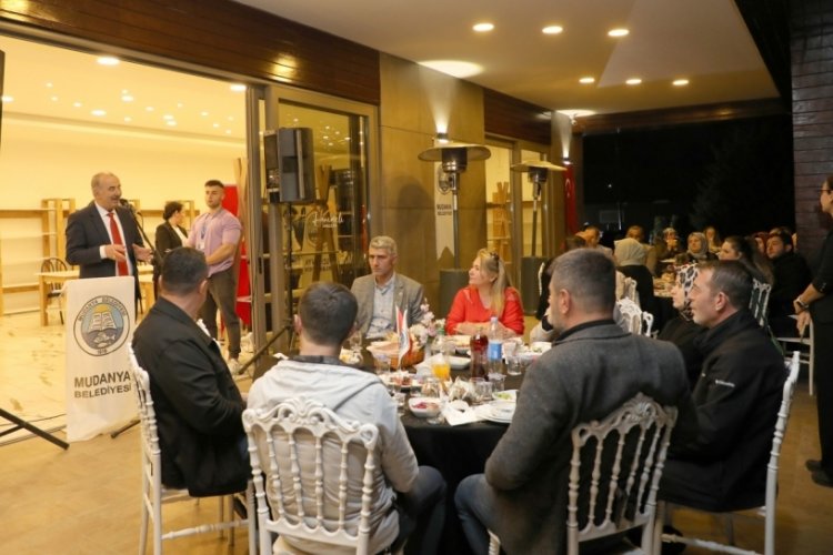 Bursa'da Mudanya Belediyesi muhtarlar i&ccedil;in iftar d&uuml;zenledi