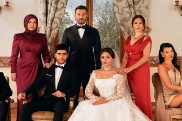 Kızılcık Şerbeti yayından kaldırıldı mı? Kızılcık Şerbeti bitti mi?