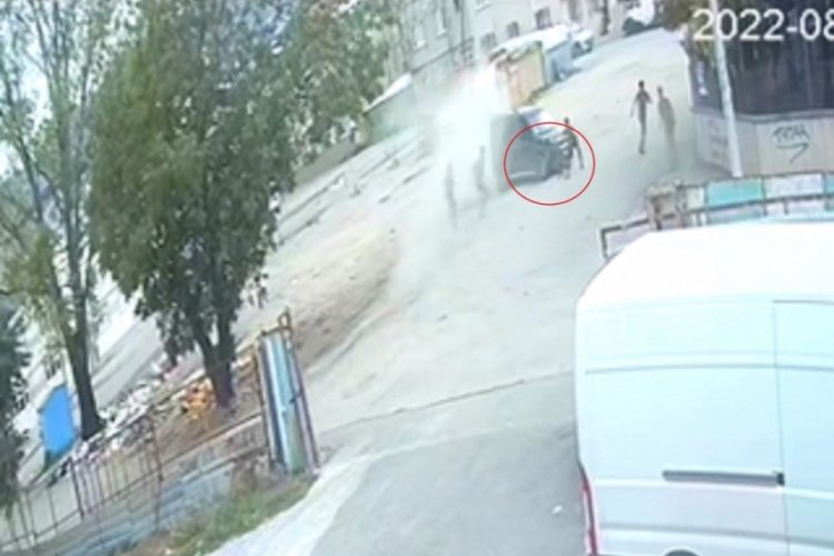 Bursa'da baba ile oğluna &ccedil;arpan alkoll&uuml; s&uuml;r&uuml;c&uuml;ye 8 ay sonra tahliyeye tepki