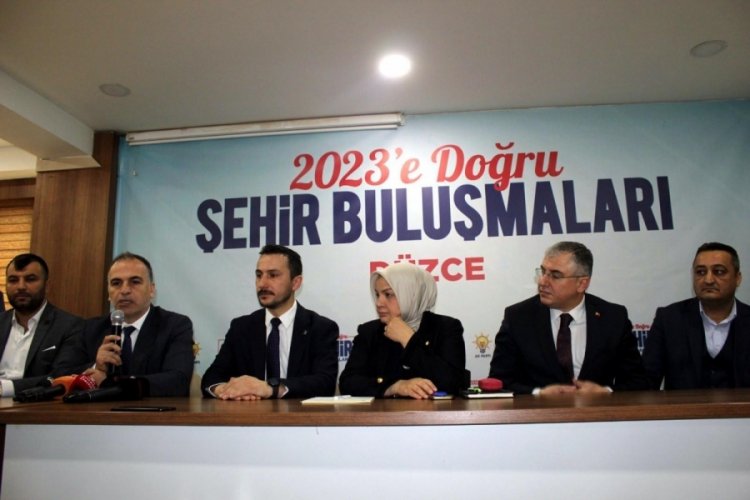 D&uuml;zce'de TDP'den istifa eden 44 şahıs, AK Parti'ye katıldı