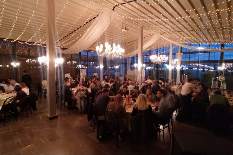 Bursa'da veteriner hekimler iftar yemeğinde buluştu