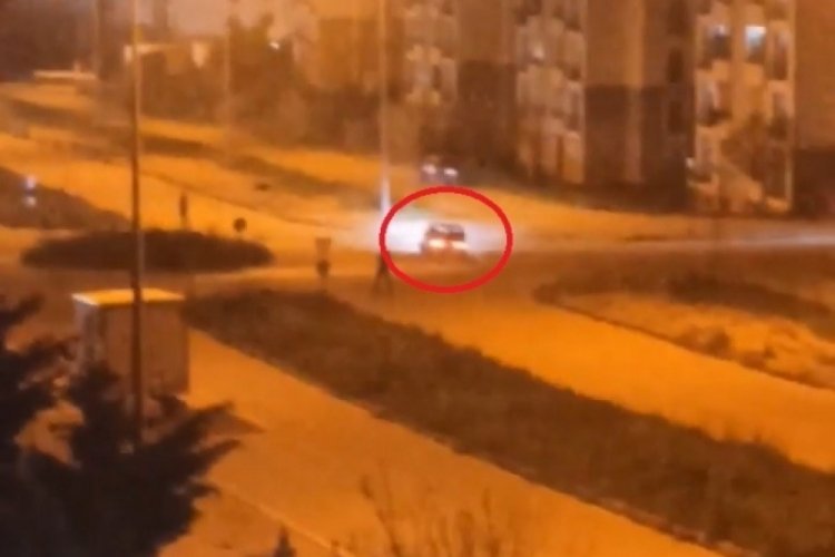 Bursa'da drift atarak mahalle sakinlerini b&ouml;yle rahatsız ettiler