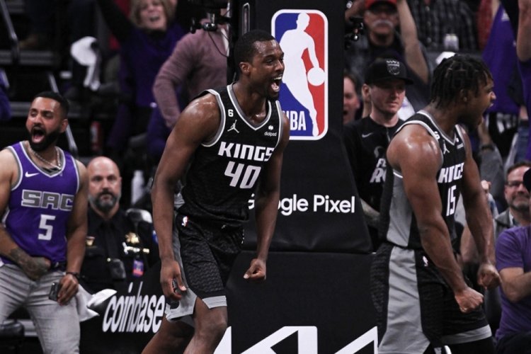 NBA'de play-off heyecanı s&uuml;r&uuml;yor