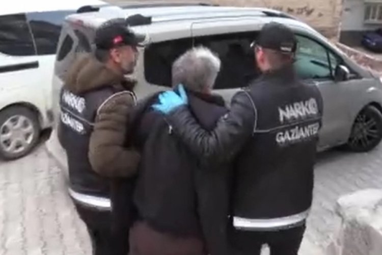K&ouml;k&uuml;n&uuml; kurutma operasyonunda 87 tutuklama