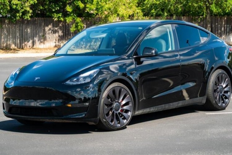Tesla&nbsp;yeniden fiyat indirimine gitti