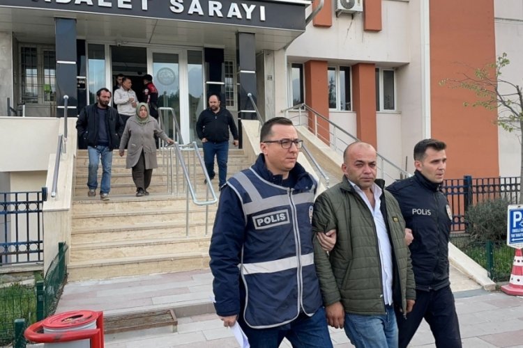 Eskişehir'de fabrika iş&ccedil;ilerine mezar olan otob&uuml;s&uuml;n şof&ouml;r&uuml; tutuklandı