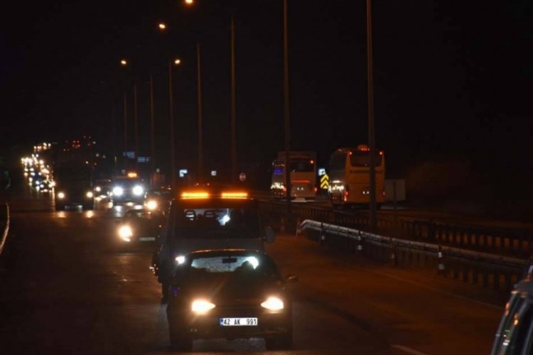 'Kilit kavşak' Kırıkkale'de bayram trafiği