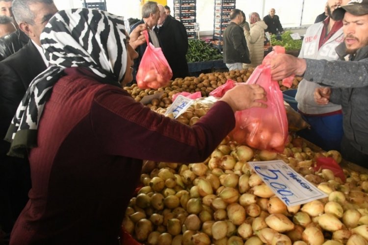 Ankara'da kuru soğan 5 lira oldu
