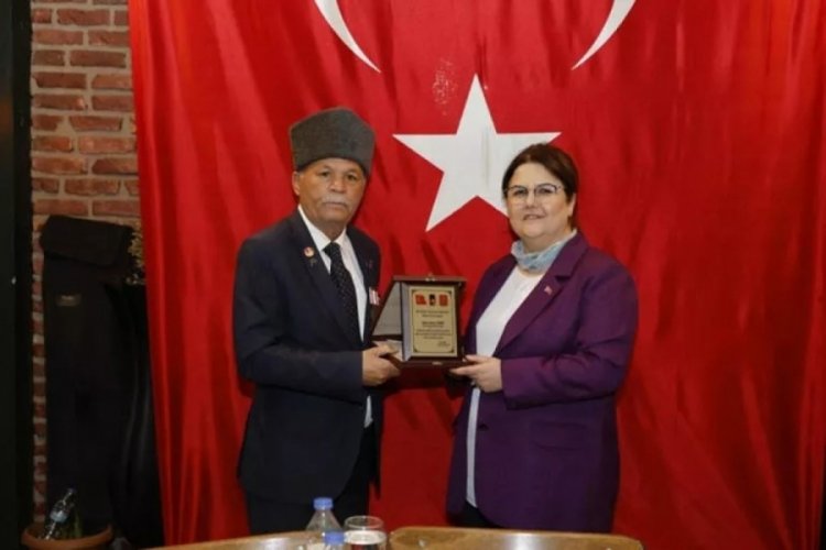 Derya Yanık, şehit yakınları ve gaziler ile iftar yaptı