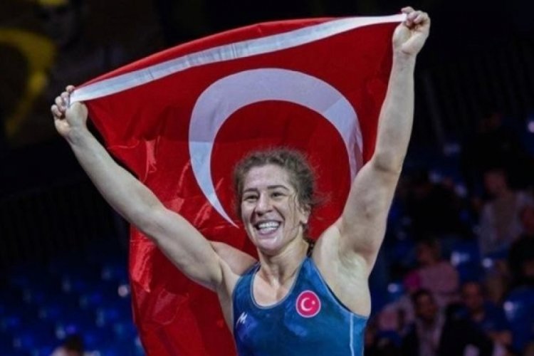 Milli g&uuml;reş&ccedil;i Yasemin Adar Yiğit 6. kez Avrupa şampiyonu oldu
