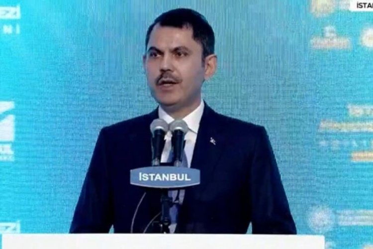 Murat Kurum: Bayramın ikinci g&uuml;n&uuml; deprem b&ouml;lgesindeki ilk konutları bitireceğiz